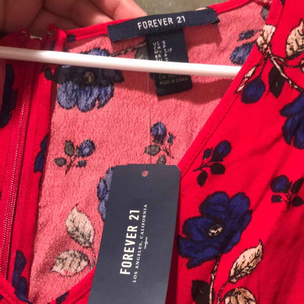 Romper - Picture 2 of 5